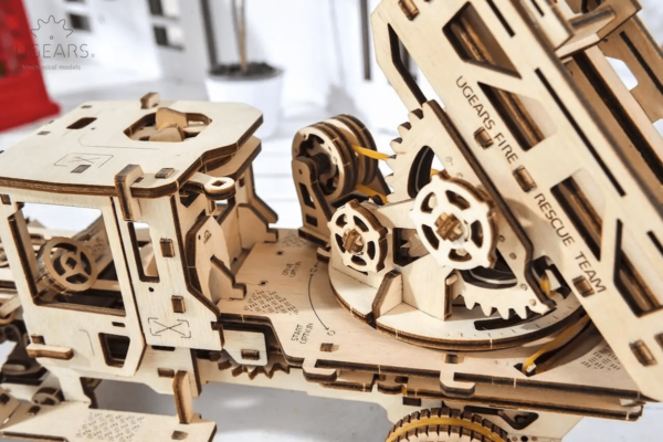 Camion Echelle Ugears – Puzzle 3d en bois