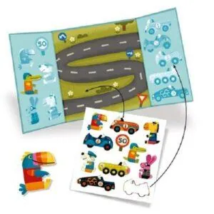 CREER AVEC DES STICKERS LES VOITURES-DJECO