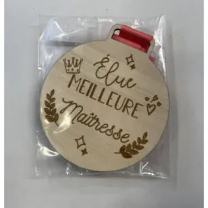 MEDAILLE EN BOIS "MEILLEURE MAITRESSE" - MA FABRIQUE PERSO