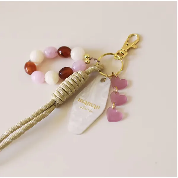 GRIGRI DE SAC PORTE CLES - MAMAN ADORE - LES MIGNONNERIES