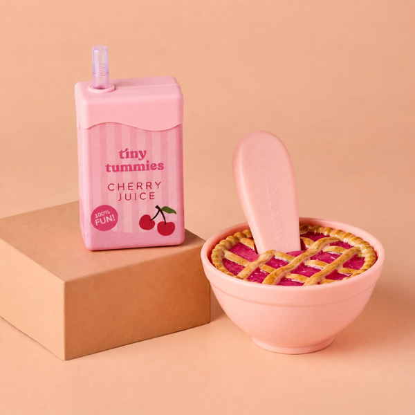 BOL DE TARTE ET JUS DE CERISE - TINY HARLOW
